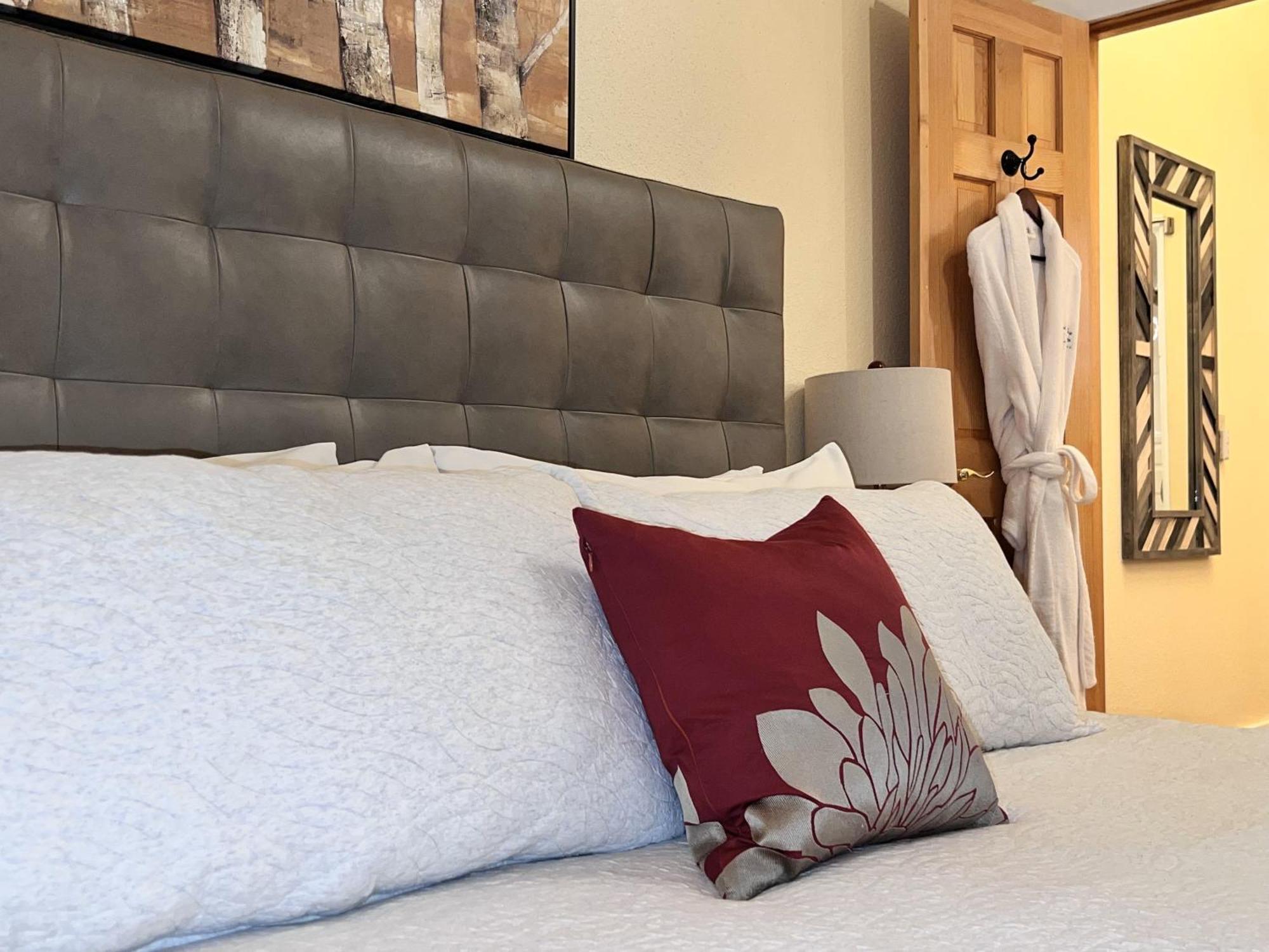 Bell In The Woods B&B ซูเวิร์ด ภายนอก รูปภาพ