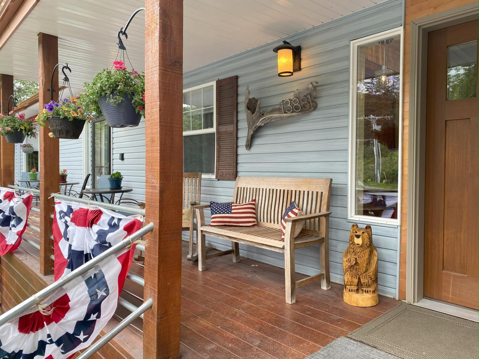 Bell In The Woods B&B ซูเวิร์ด ภายนอก รูปภาพ
